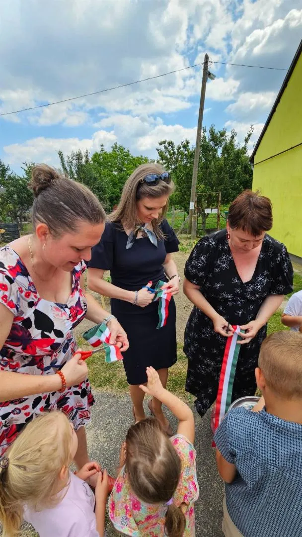 Iskolakerti alapozó